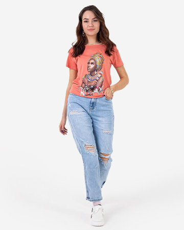 Royalfashion Pomarańczowy damski t-shirt z kolorowym printem i cekinami