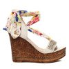 Beżowe sandały na koturnie z ozdobną apaszką Jolene- Obuwie
