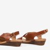 Brązowe damskie sandały na niskiej koturnie Jaliga - Obuwie