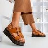 Brązowe damskie sandały na platformie Gumessa - Obuwie