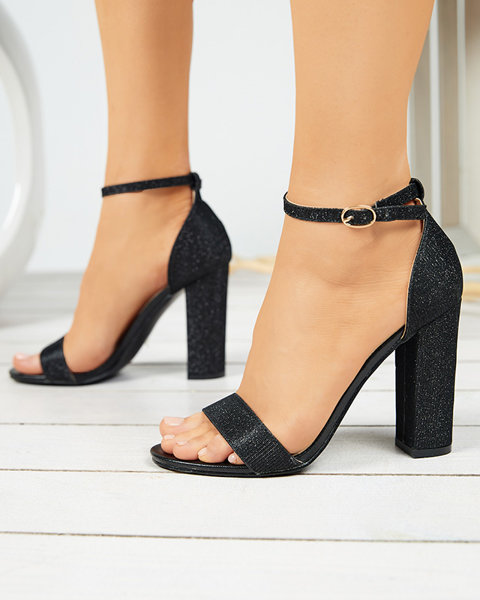Czarne damskie sandały z brokatem na słupku Karliny- Obuwie