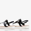 Czarne sandały typu japonki na koturnie Ariadna - Obuwie