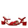 Czerwone sandały na niskim słupku- Obuwie
