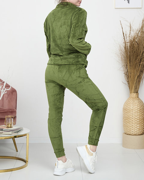 Damski welurowy komplet dresowy w kolorze zielonym- Odzież
