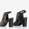 Damskie sandały na słupku z cholewką moro Jeuni - Obuwie