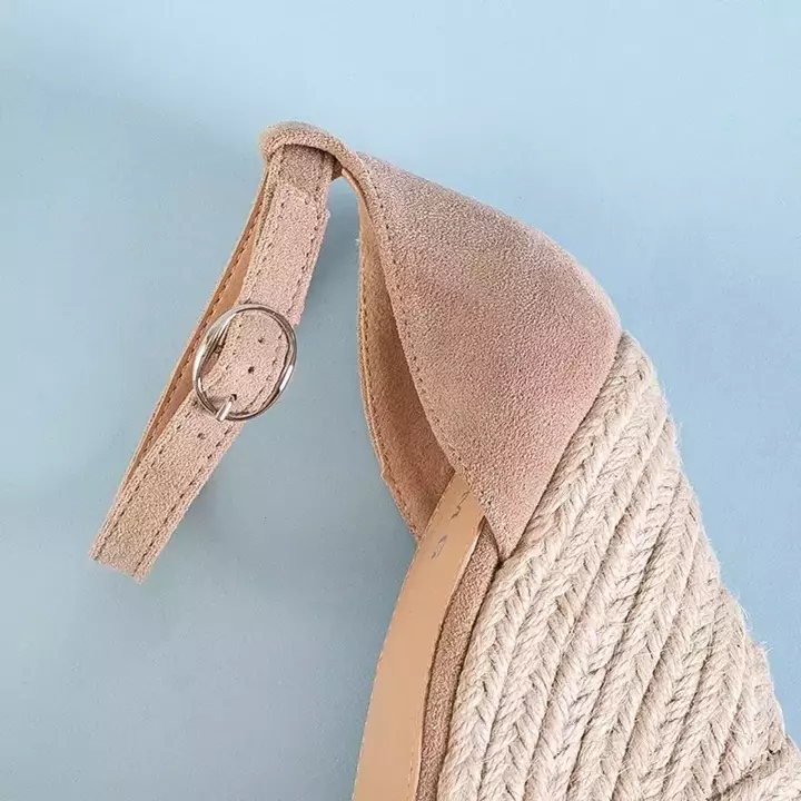 OUTLET Beżowe damskie sandały na koturnie Meylasi- Obuwie