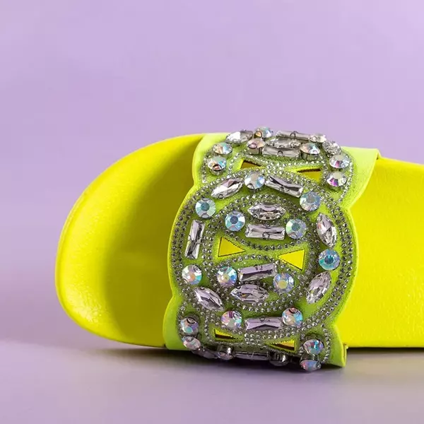 OUTLET Neonowe żółte gumowe klapki z ozdobami Masandra - Obuwie
