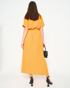 Pomarańczowa damska prosta sukienka z kopertowym dekoltem - Odzież