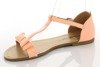 Różowe sandały na płaskiej podeszwie Sollane - Obuwie