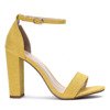 Żółte sandały na słupku Alani- Obuwie