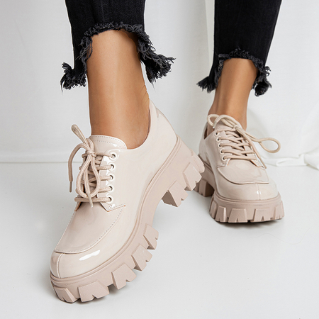 OUTLET Жіночі світло-бежеві лаковані туфлі на шнурівці Ginara - Взуття