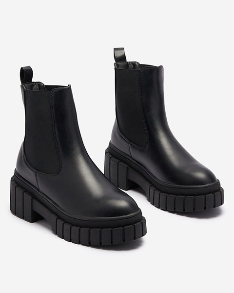 Чорні жіночі черевики на потовщеній підошві Fazzati-Footwear