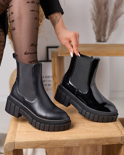 Чорні жіночі черевики на потовщеній підошві Fazzati-Footwear
