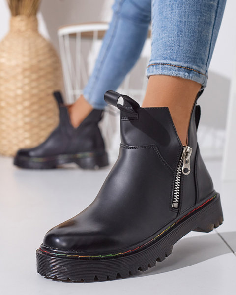 Чорні жіночі черевики Odeta