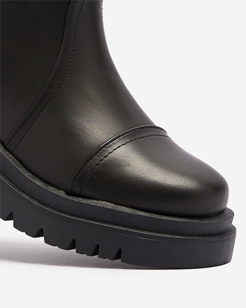 Чорні жіночі черевики з пряжкою Utilas - Взуття