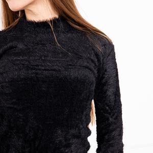 Чорний жіночий светр