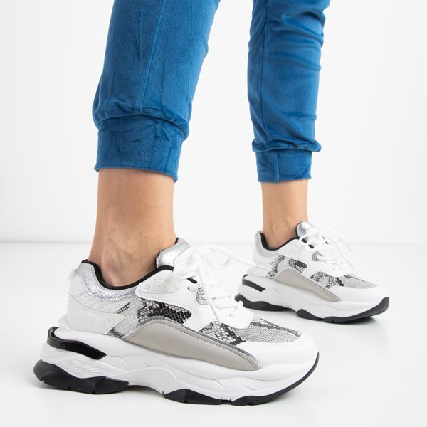 OUTLET Біле жіноче спортивне взуття з тисненням зміїної шкіри Feliks - Взуття