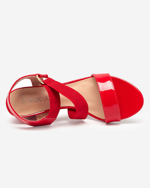 OUTLET Червоні лаковані жіночі сандалі на посту Wopala-Footwear