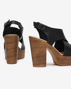 OUTLET Чорні жіночі сандалі на високому стовпі Feridi - Взуття