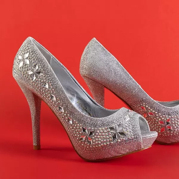 OUTLET Срібні жіночі туфлі з орнаментом Polinari - Взуття