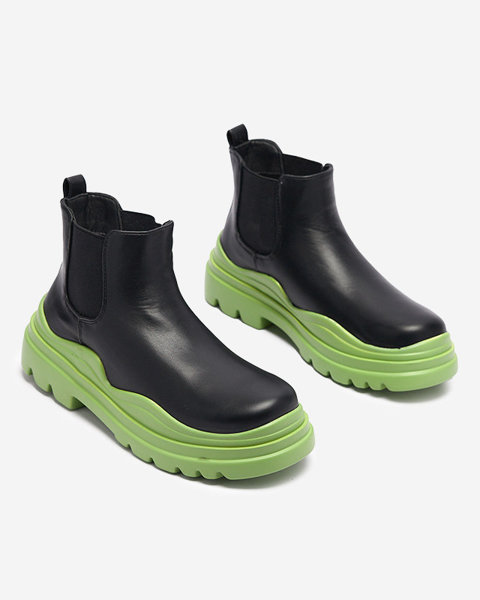 OUTLET Жіночі чорні черевики сліпони на зеленій підошві Beja - Взуття