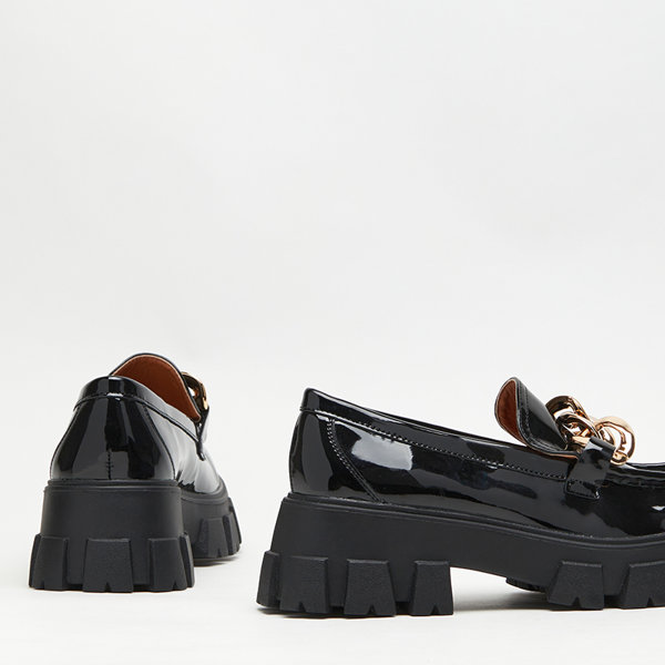 OUTLET Жіночі чорні лаковані туфлі з ланцюжком Linera - Взуття