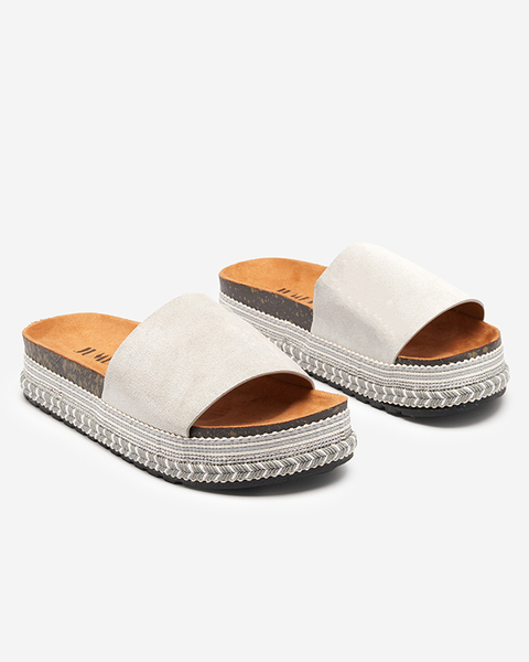 OUTLET Жіночі еко-замшеві тапочки світло-сірого кольору Kiccoro- Взуття