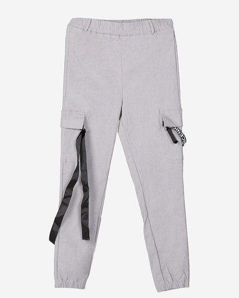 Світло-сірі жіночі штани карго з поясом - Одяг